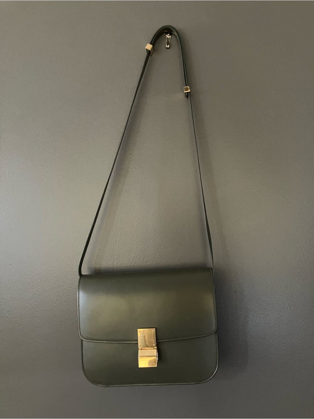 Celine Classic Box in Olive Green - Picture 7 of 15